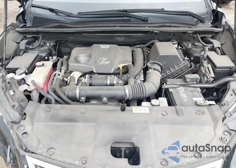 2018 Lexus Nx 300 z USA, uszkodzony, nr VIN JTJBARBZ0J2177592